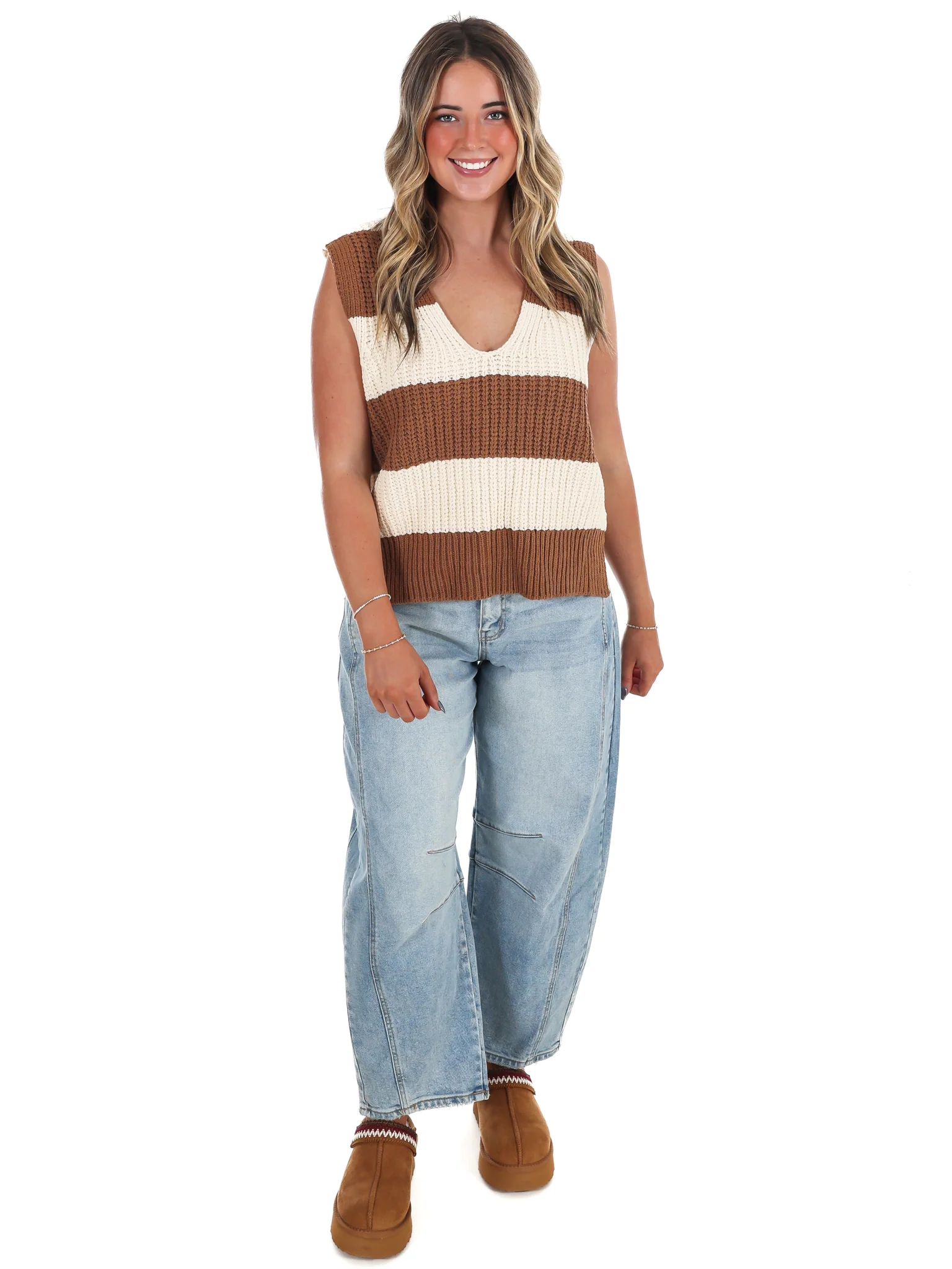 Bold Lines Stripe Sweater Vest - Image 6