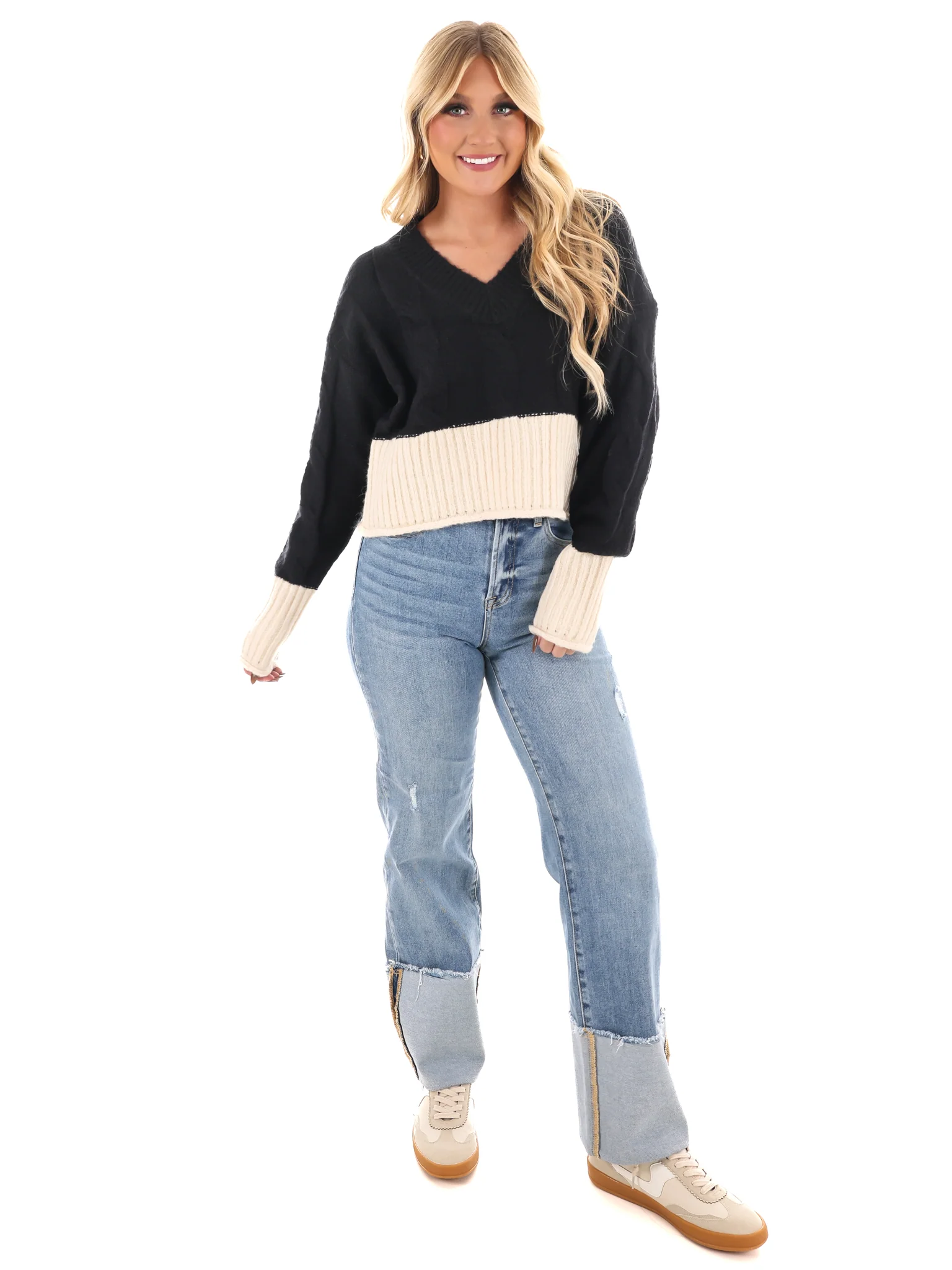 Cable Charm Crop Sweater - Image 4