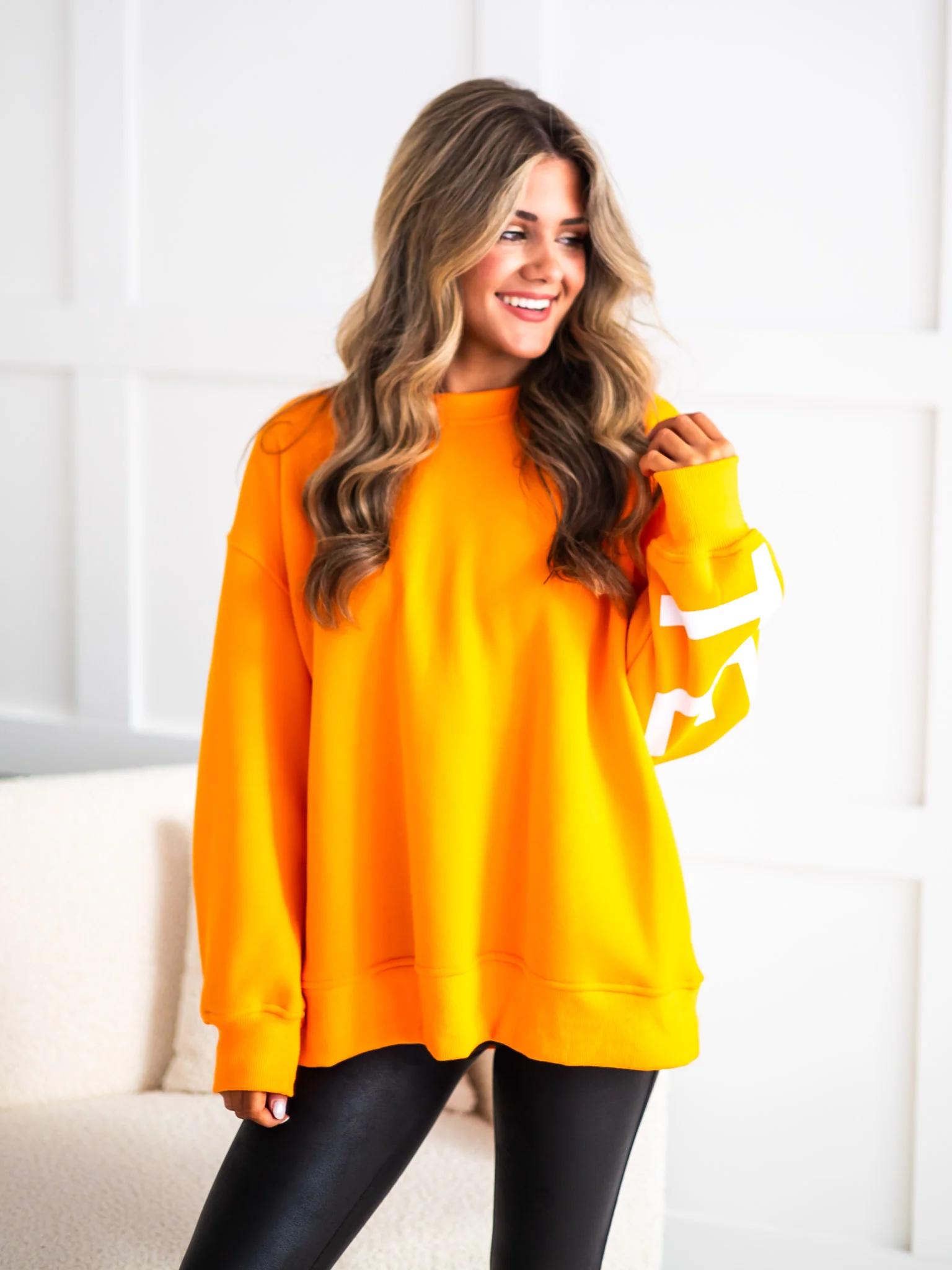 Curvy Tennessee Crewneck Pullover - Image 3