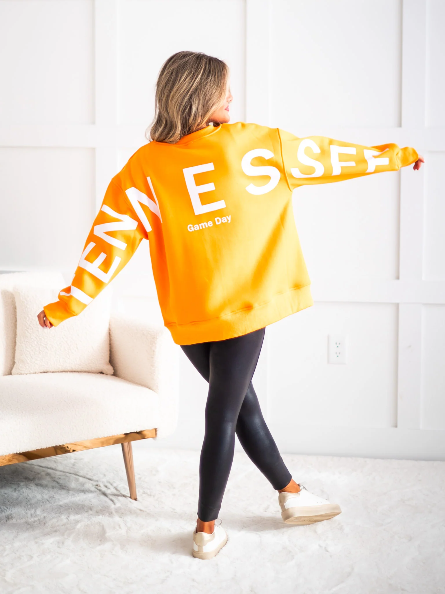 Curvy Tennessee Crewneck Pullover - Image 9