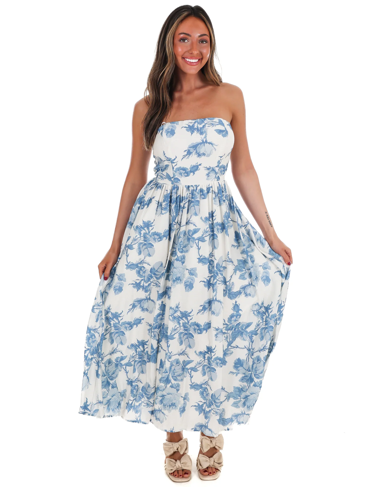Dreamy Elegance Floral Midi Dress - Image 6