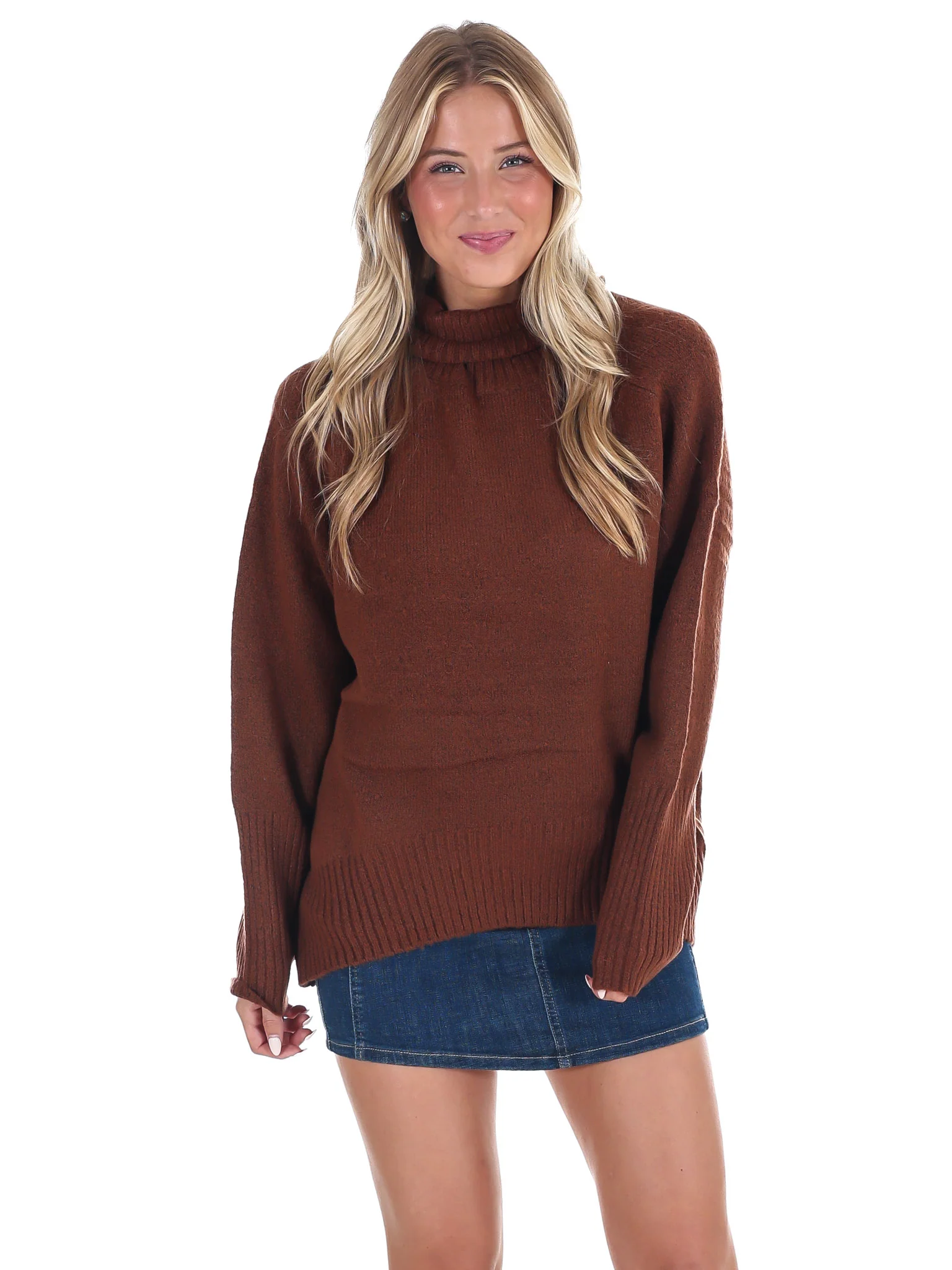 Highland Oversized Turtleneck Sweater - Image 5