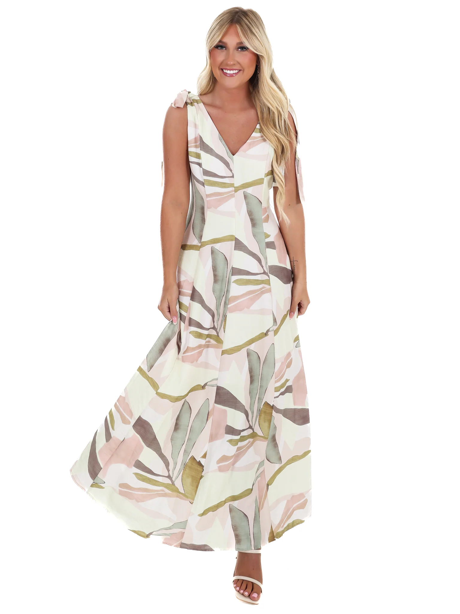 Island Hour Tropical Maxi Dress - Image 4