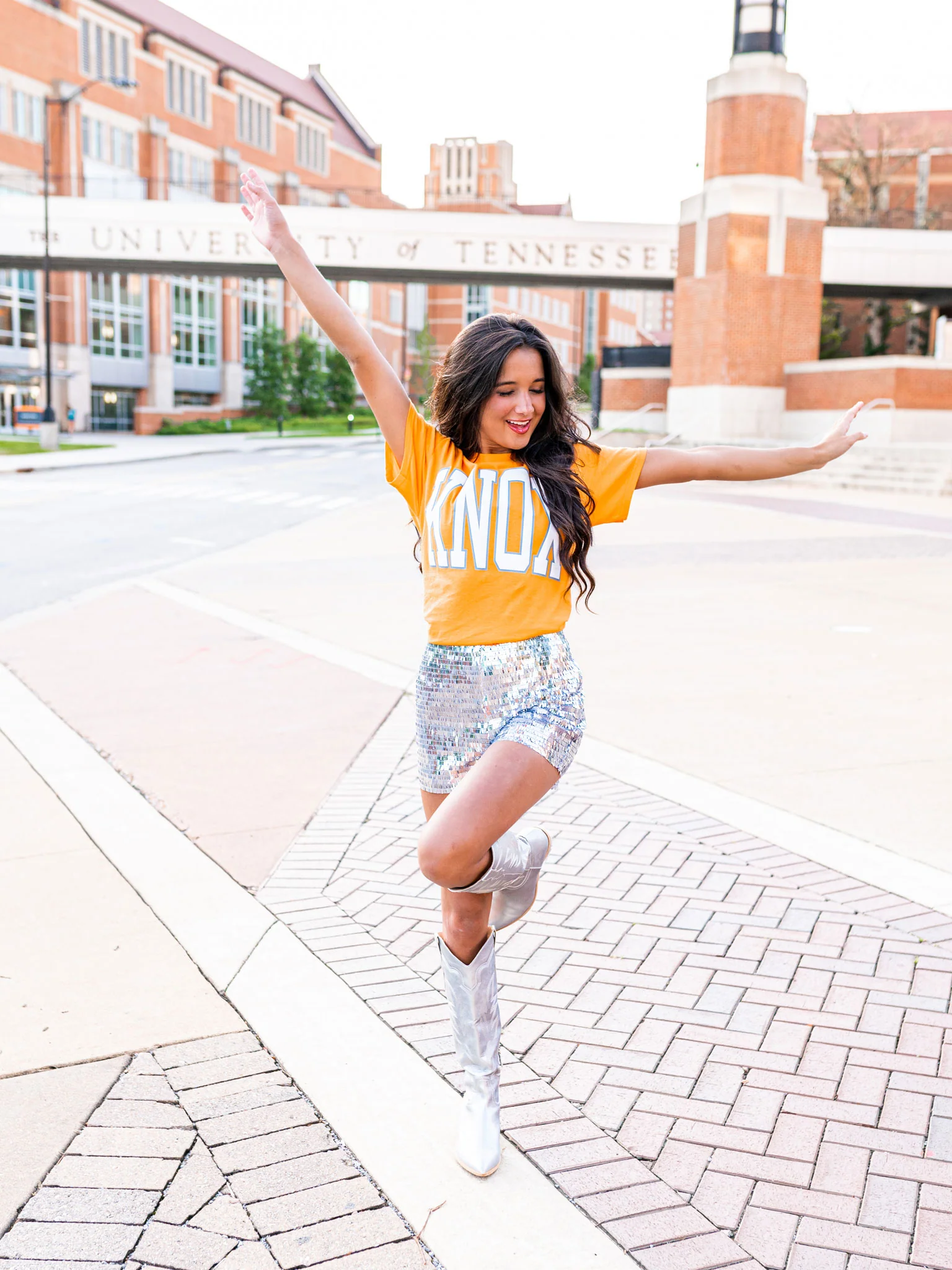 Knox Puff Tee