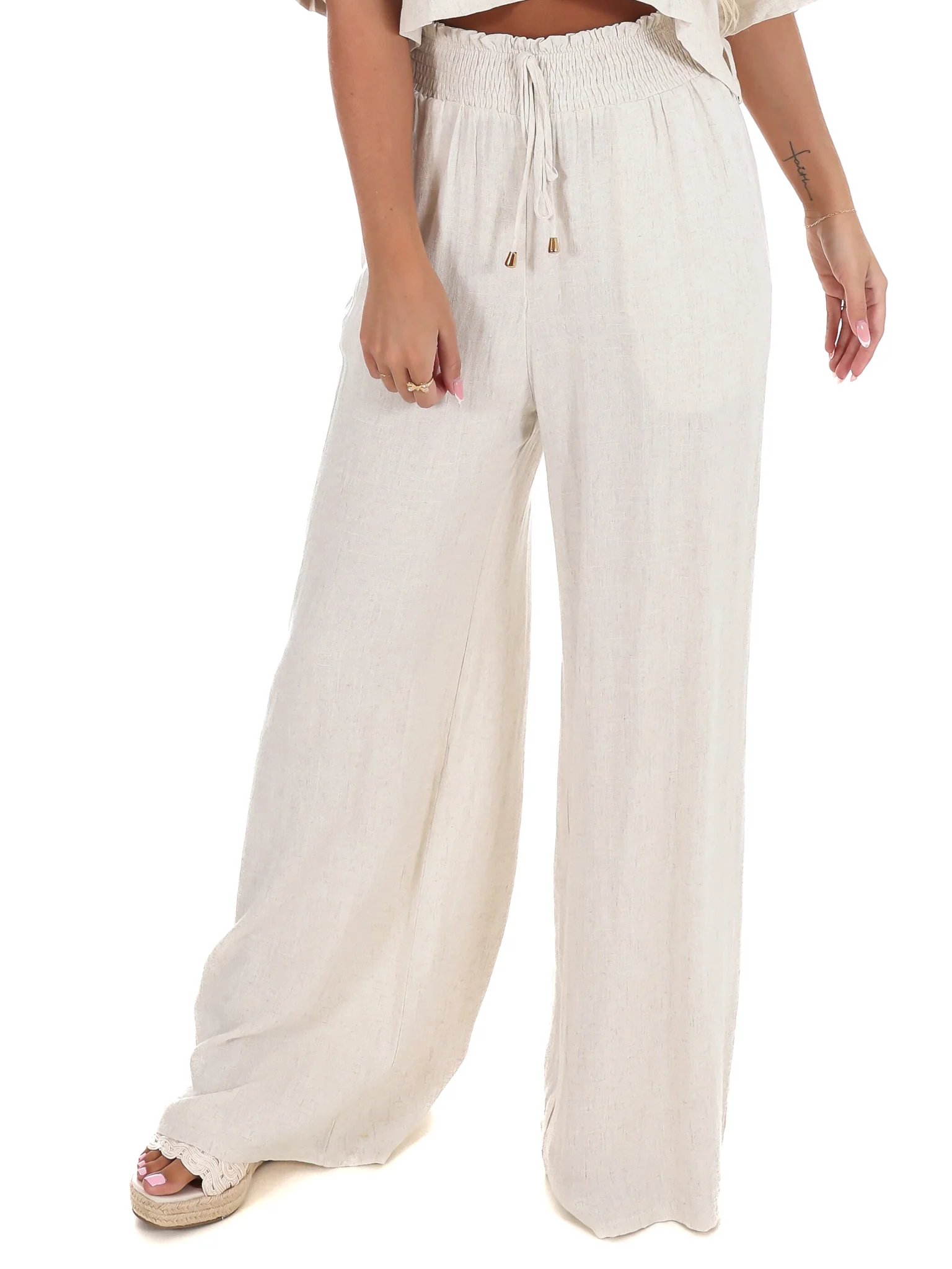 Little Luxuries Linen Wide Leg Pants - Image 2