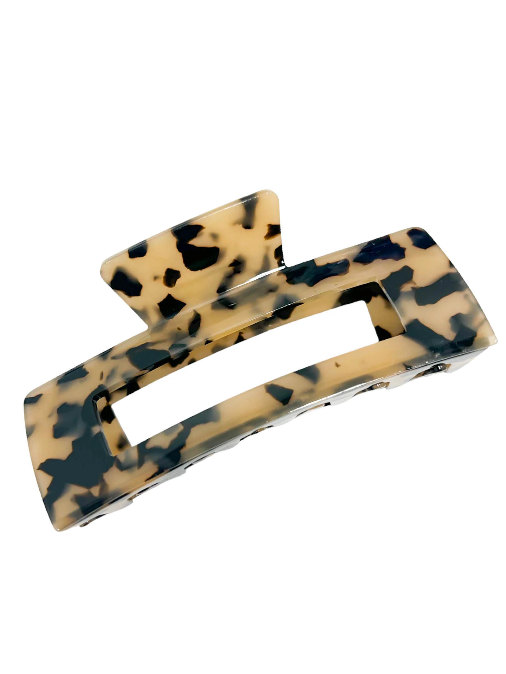 Macy Claw Clip - Image 3