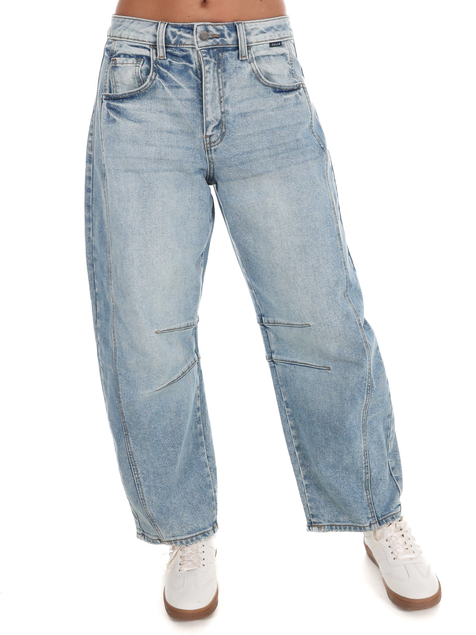 Mid Waisted Barrel Jeans - Image 3