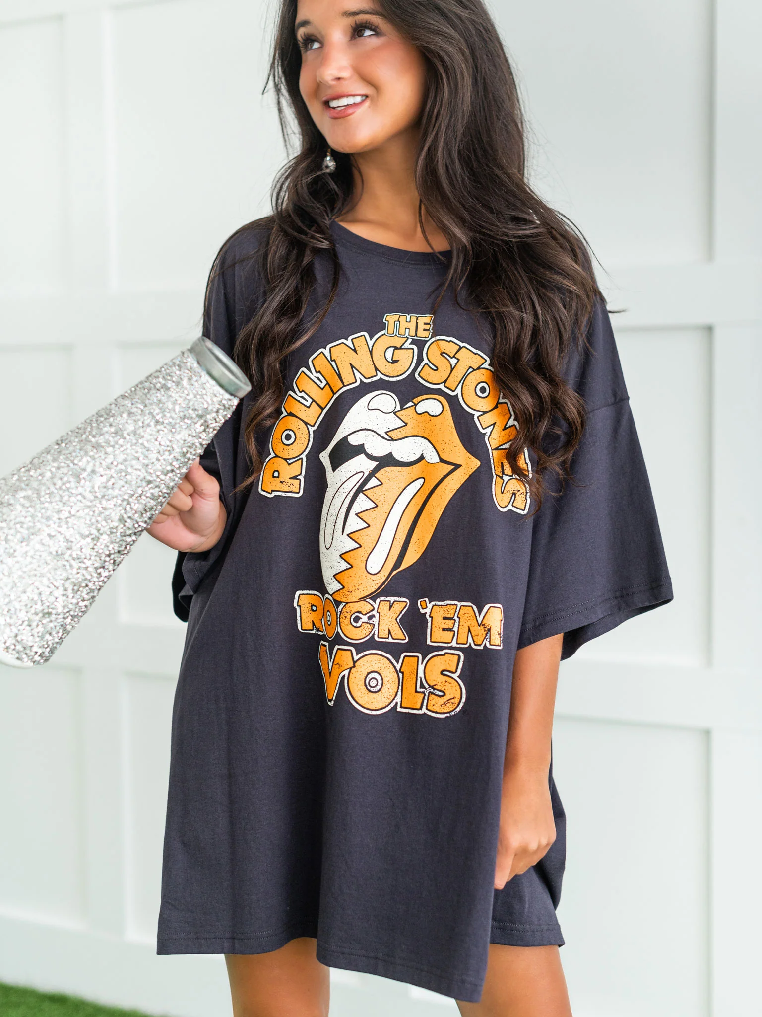 Rolling Stones Rock 'Em Vols Oversized Distressed Tee - Image 4