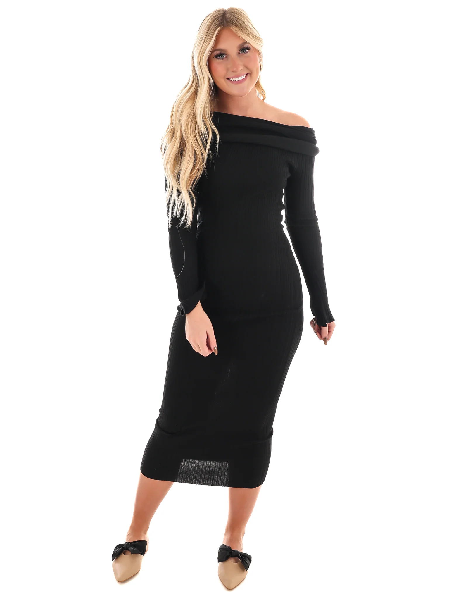 Serene Off Shoulder Sweater Maxi Dress - Image 2