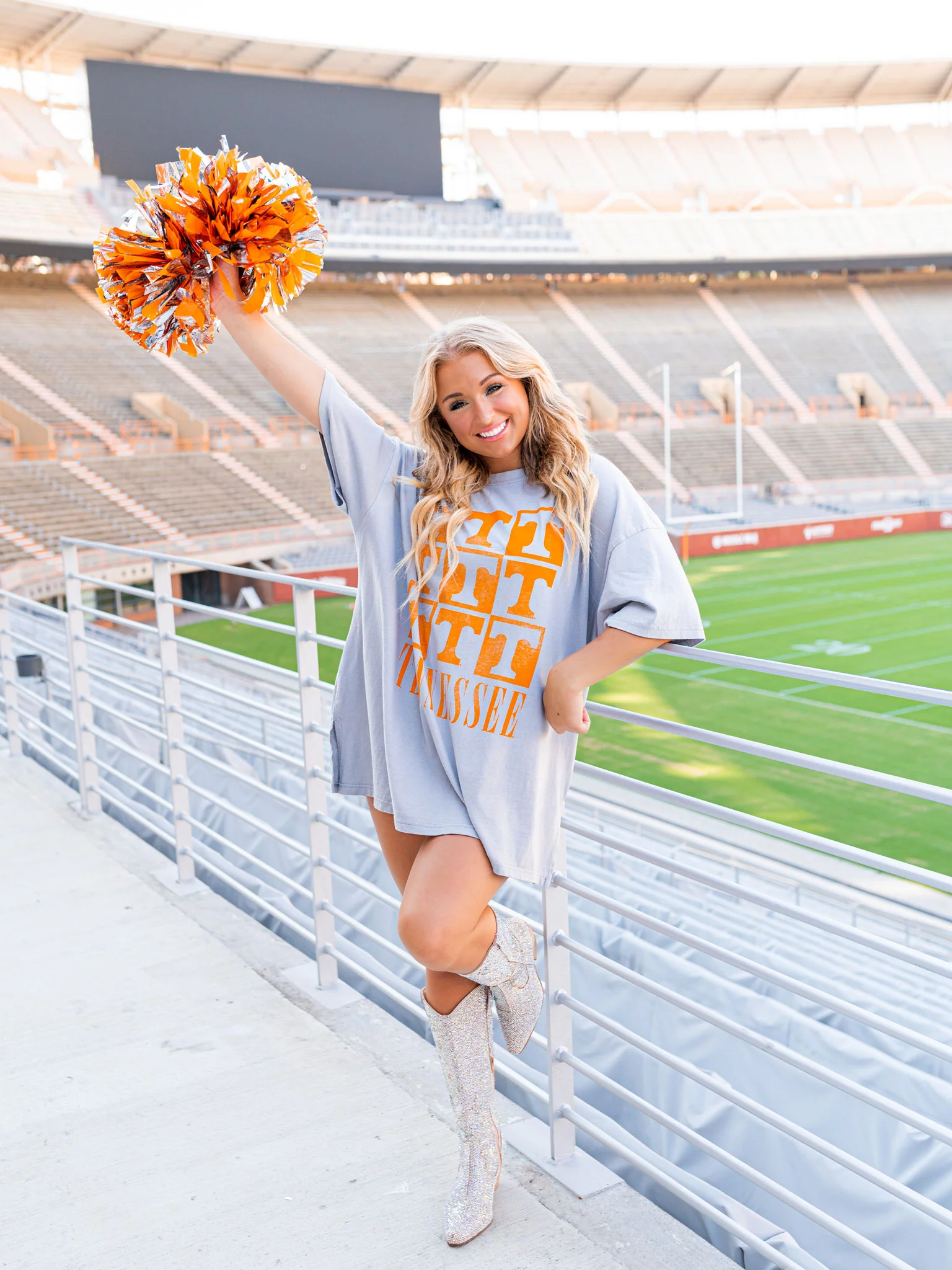 Tennessee Andy Oversized Tee - Image 14