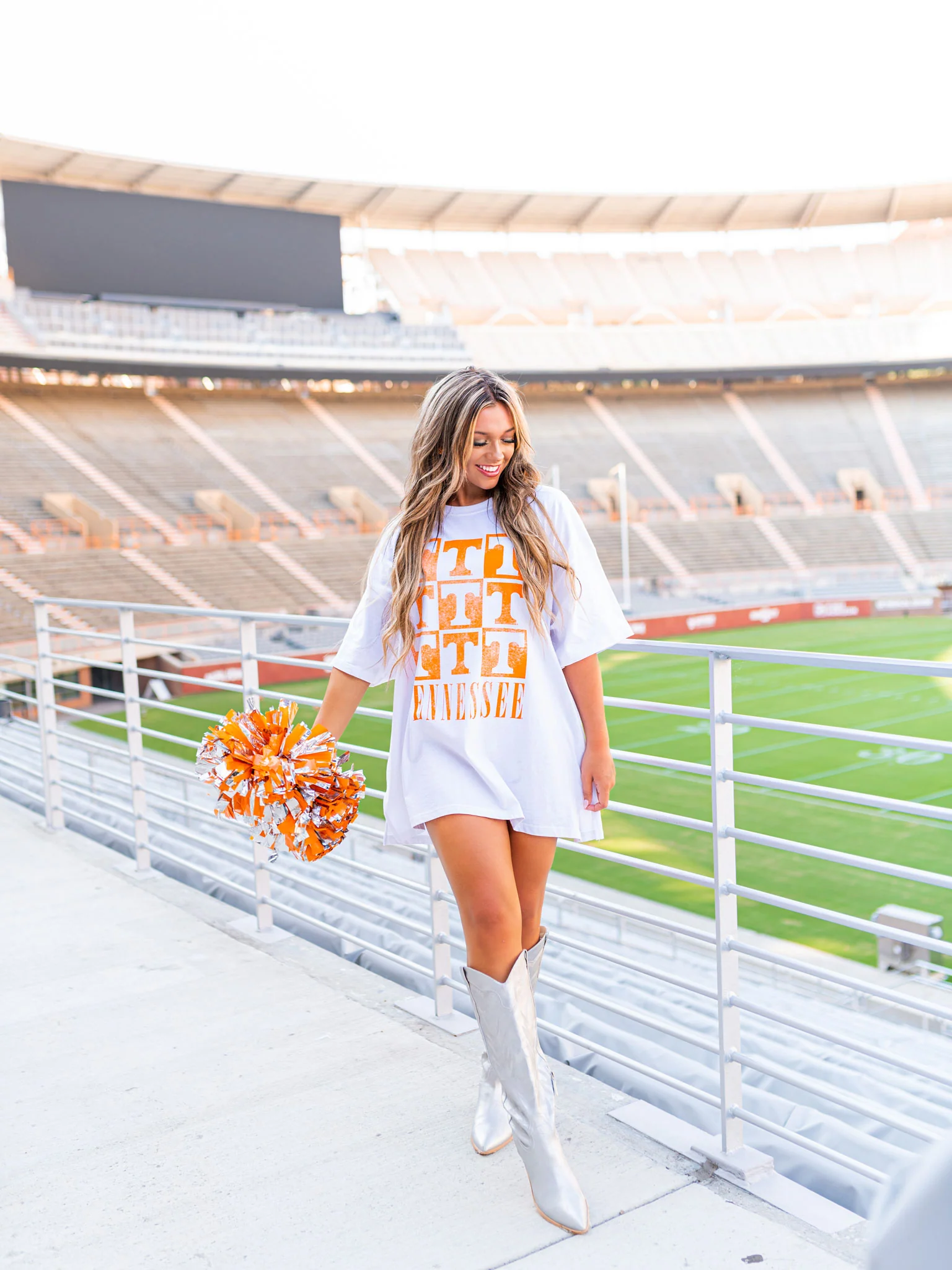 Tennessee Andy Oversized Tee - Image 4