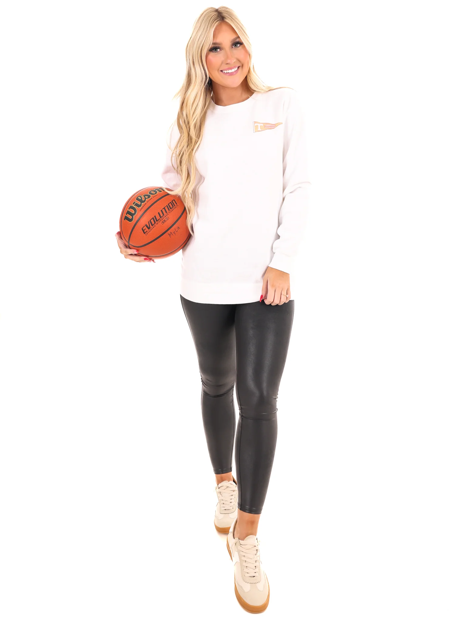 Tennessee Vols Basketball Memorabilia Sweatshirt - Image 2