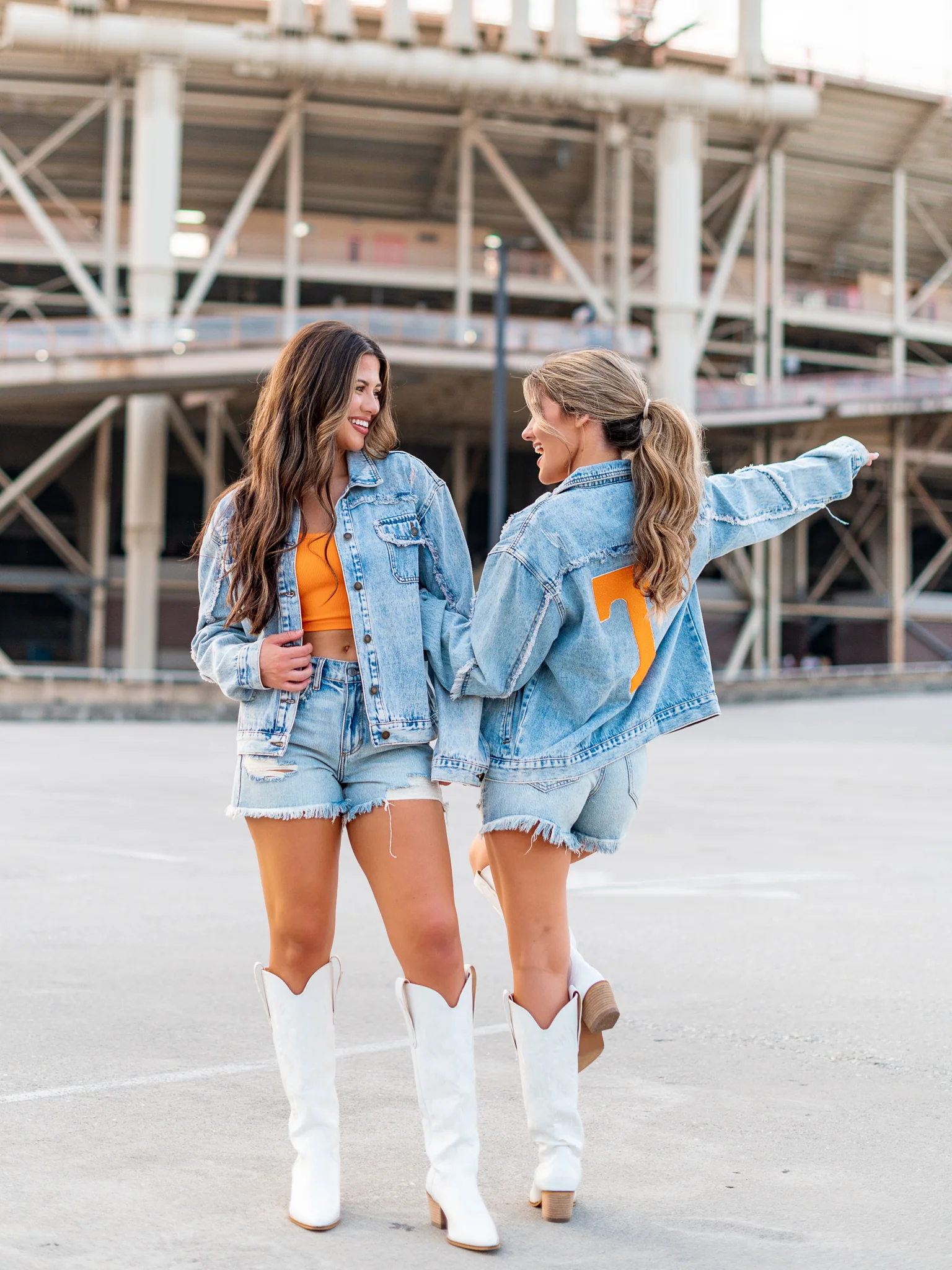 Tennessee Volunteers Tailgate Queen Light Wash Denim Jacket - Image 4