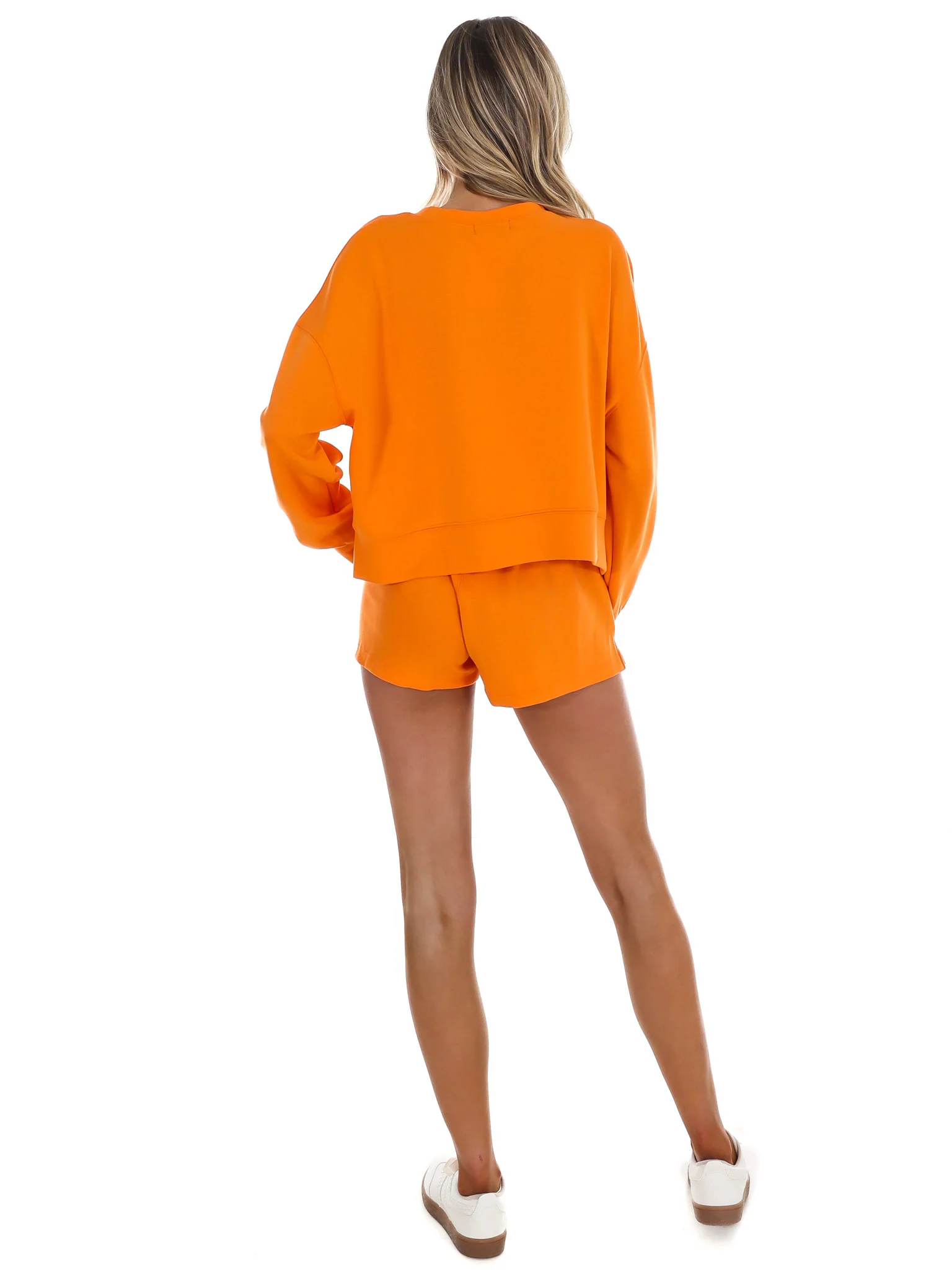 The Tennessee Ava Airy Crewneck Sweatshirt - Image 10