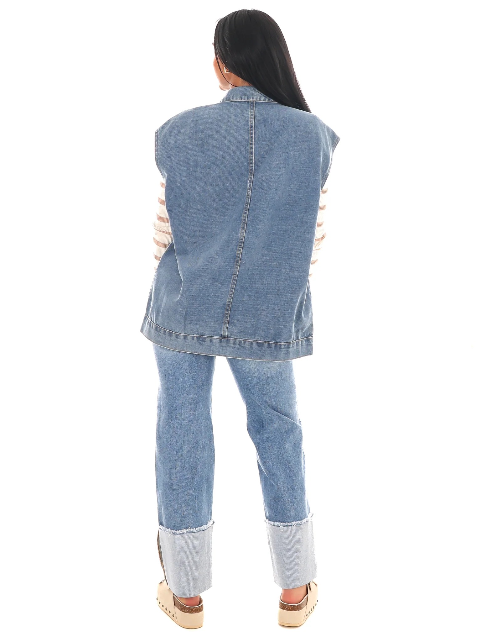 Versatile Vibe Oversized Denim Vest - Image 9