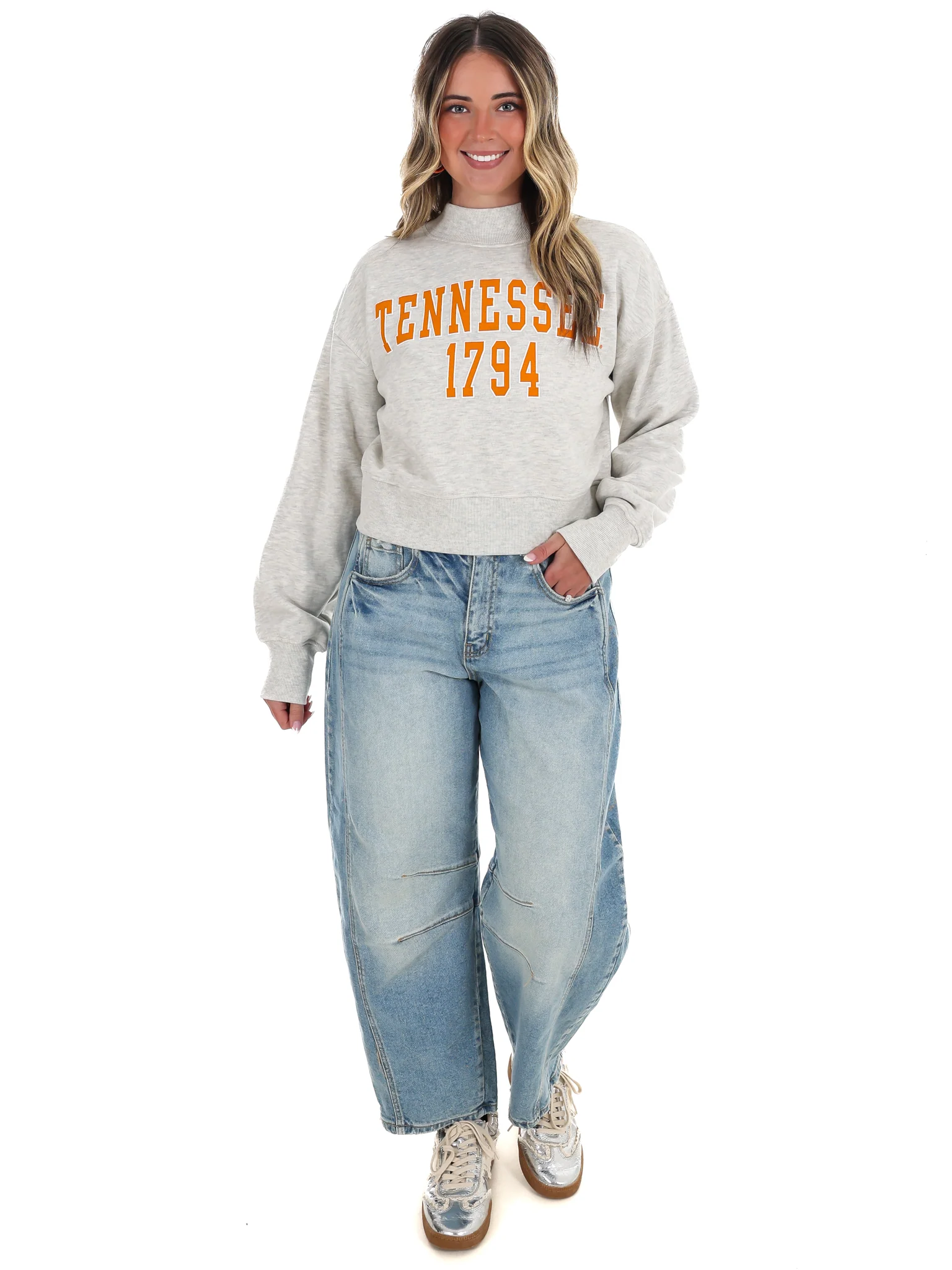 Vols College Block Puff Ink Cropped Mock Neck Hi-Dive Sweatshirt - Image 4