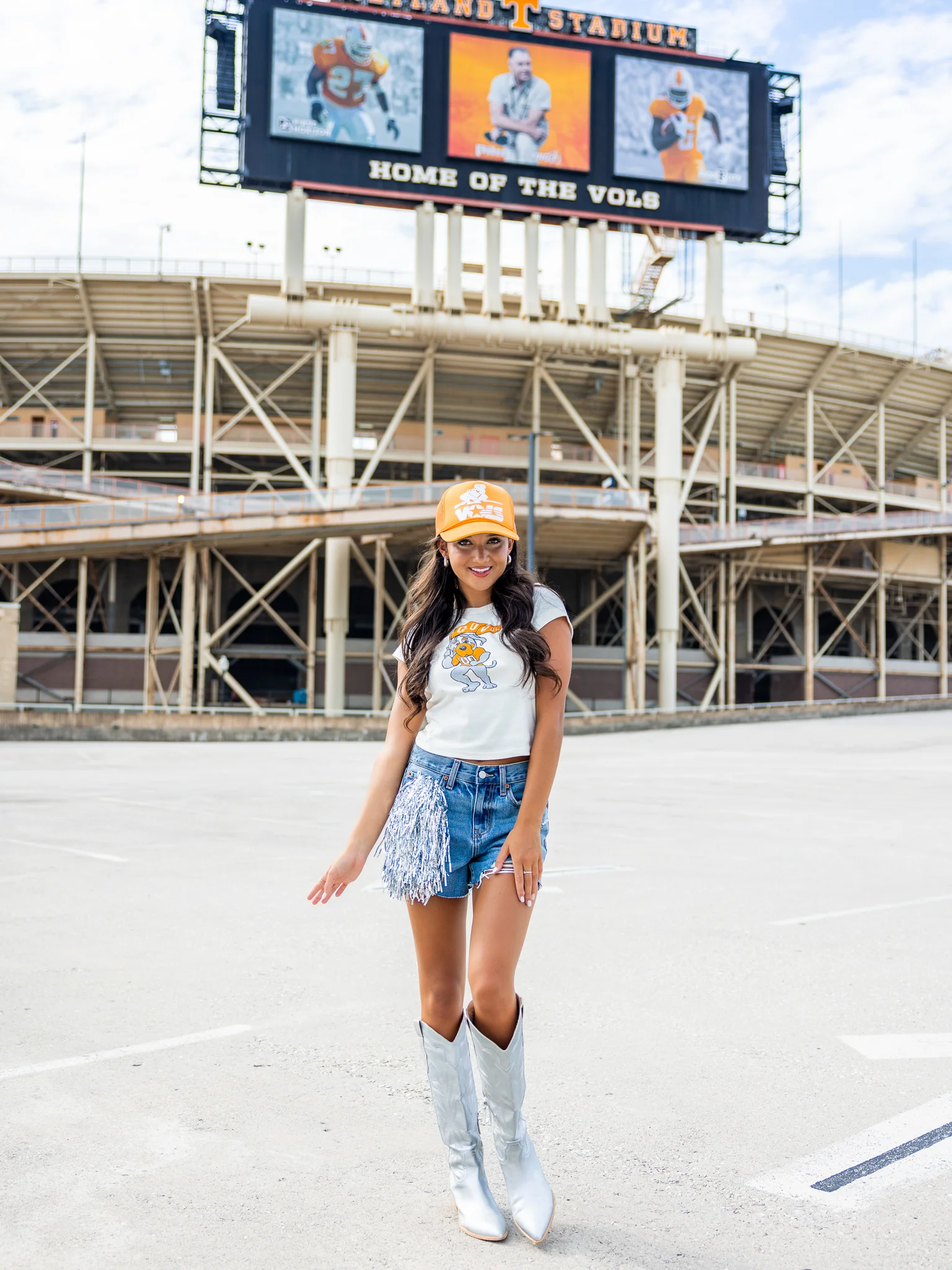 Vols Mascot Flag Micro Cropped Tee - Image 7