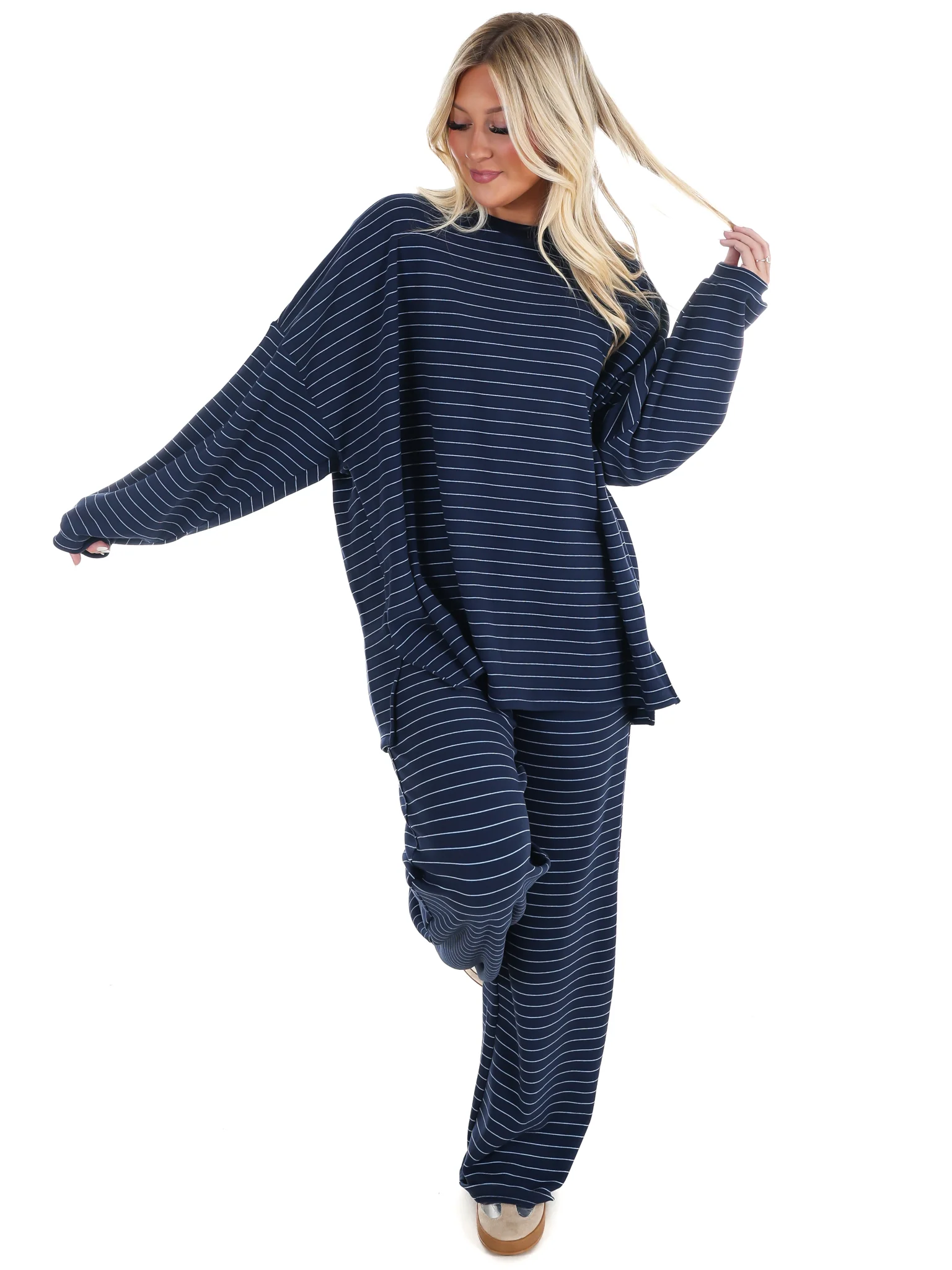 Warm Wishes Fleece Oversized Top - Image 15