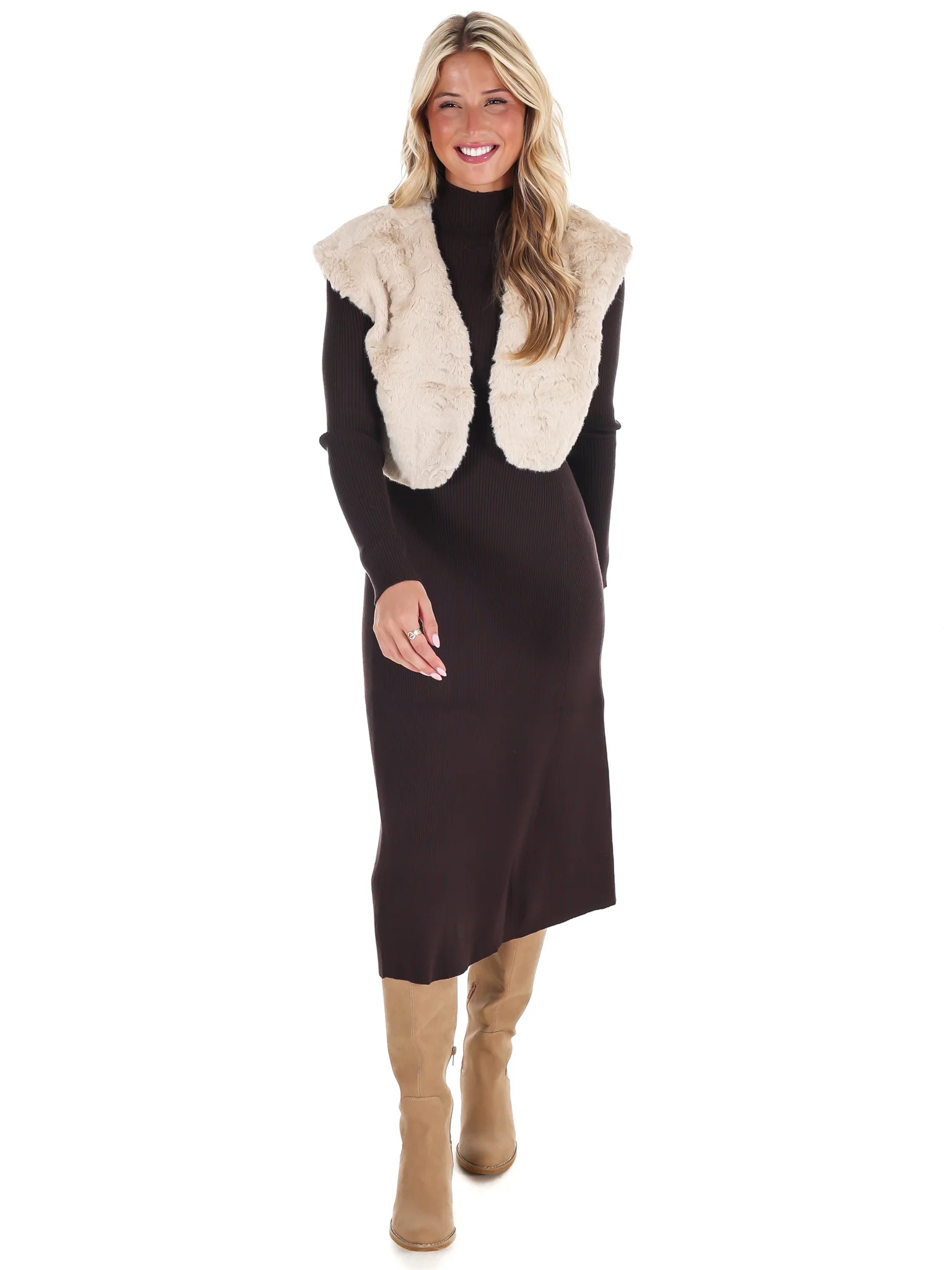Wavy Faux Fur Bolero Vest - Image 6