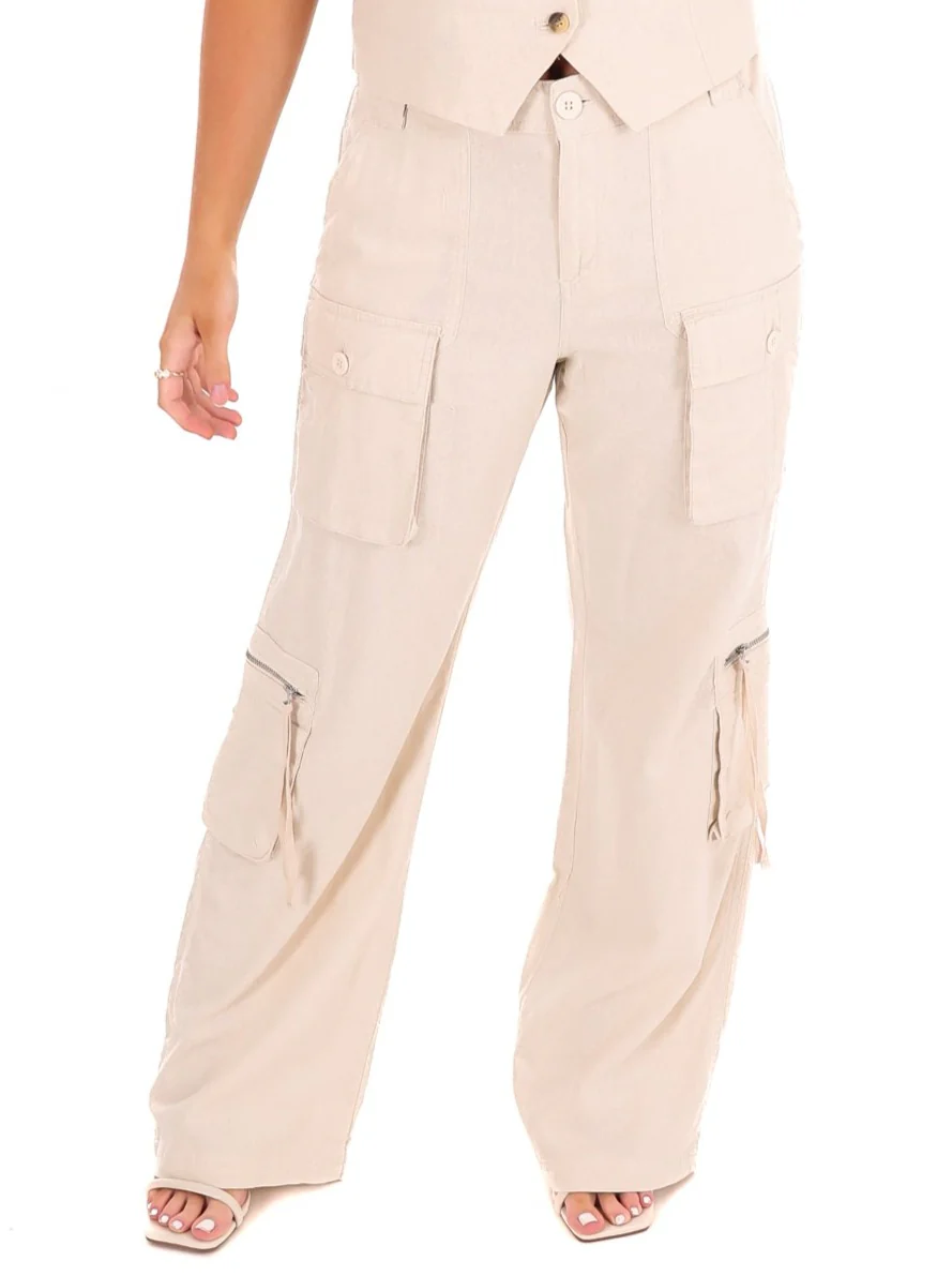 With the Girl's High Rise Linen Cargo Pants - Image 3