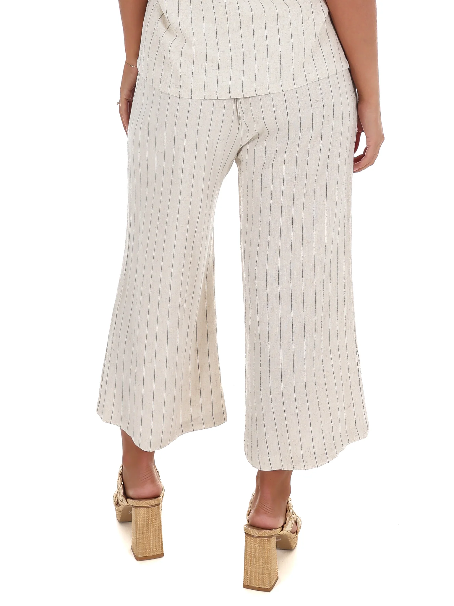 World of Possibilities Pinstripe Linen Cropped Pants - Image 3